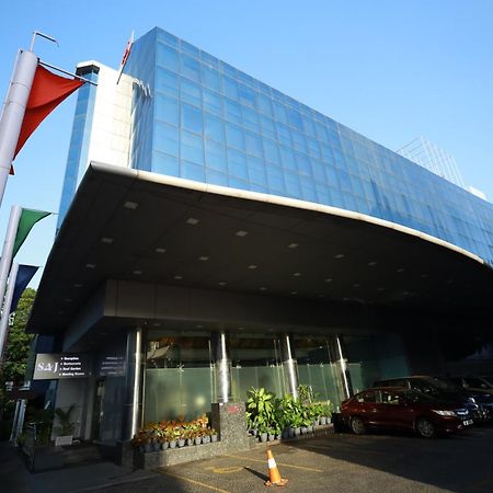 Saj Luciya -A Classified 4 Star Hotel Thiruvananthapuram Dış mekan fotoğraf