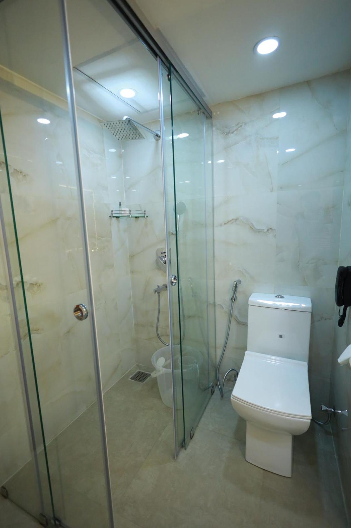 Saj Luciya -A Classified 4 Star Hotel Thiruvananthapuram Dış mekan fotoğraf