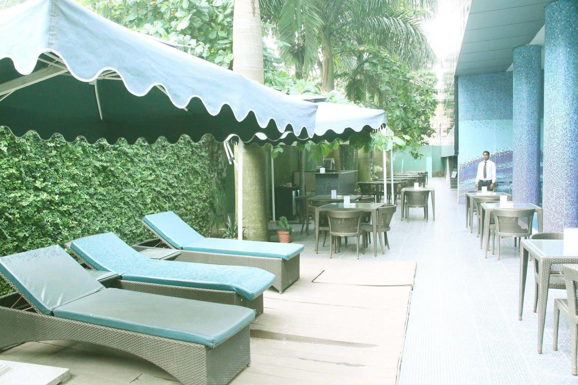 Saj Luciya -A Classified 4 Star Hotel Thiruvananthapuram Dış mekan fotoğraf
